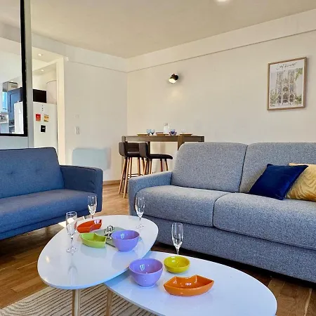 Apartment Cafe Des Arts Sur La Voie Des Sacres *